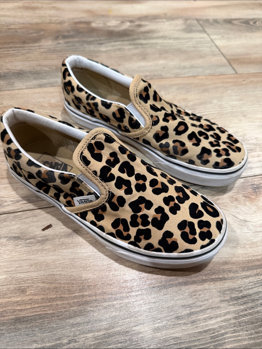 Kids leopard slide in Vans